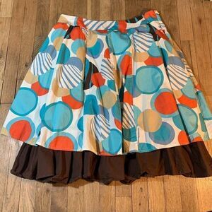 Downeast skirt zip up size small